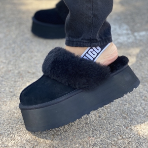 UGG FUNKETTE