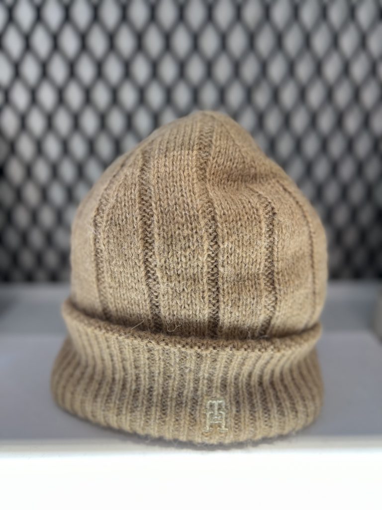 AW15307 T