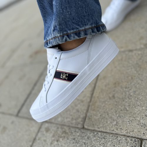 FW08903 TOMMY סניקרס לבן