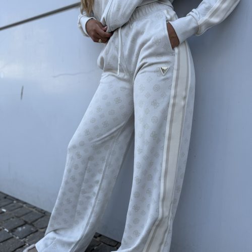 GUESS חליפה בז'