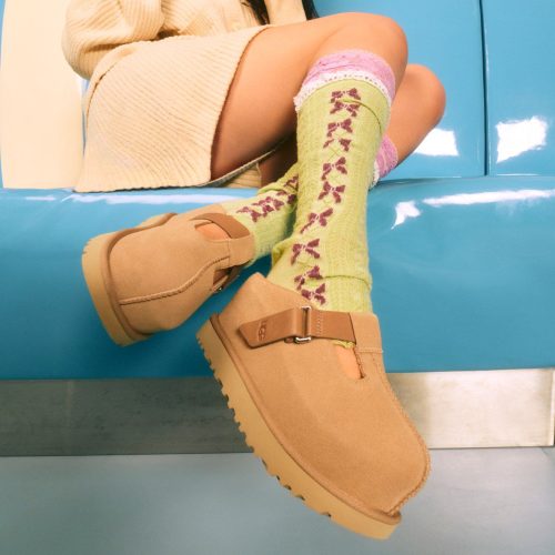 גולדנסטאר קלוג UGG צבע: כאמל