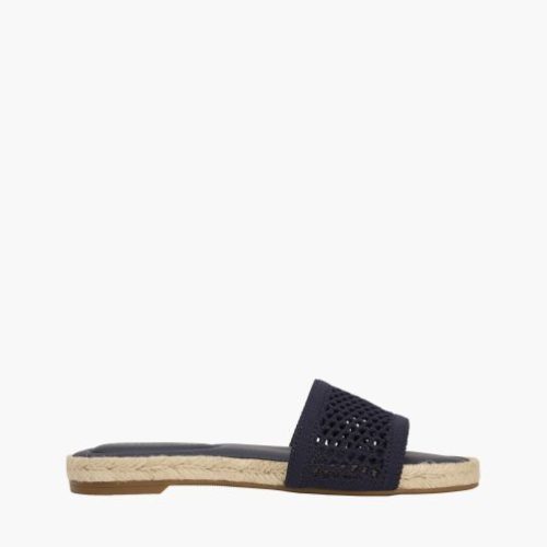 FW08744