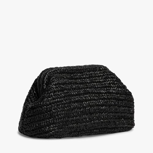 AW18627