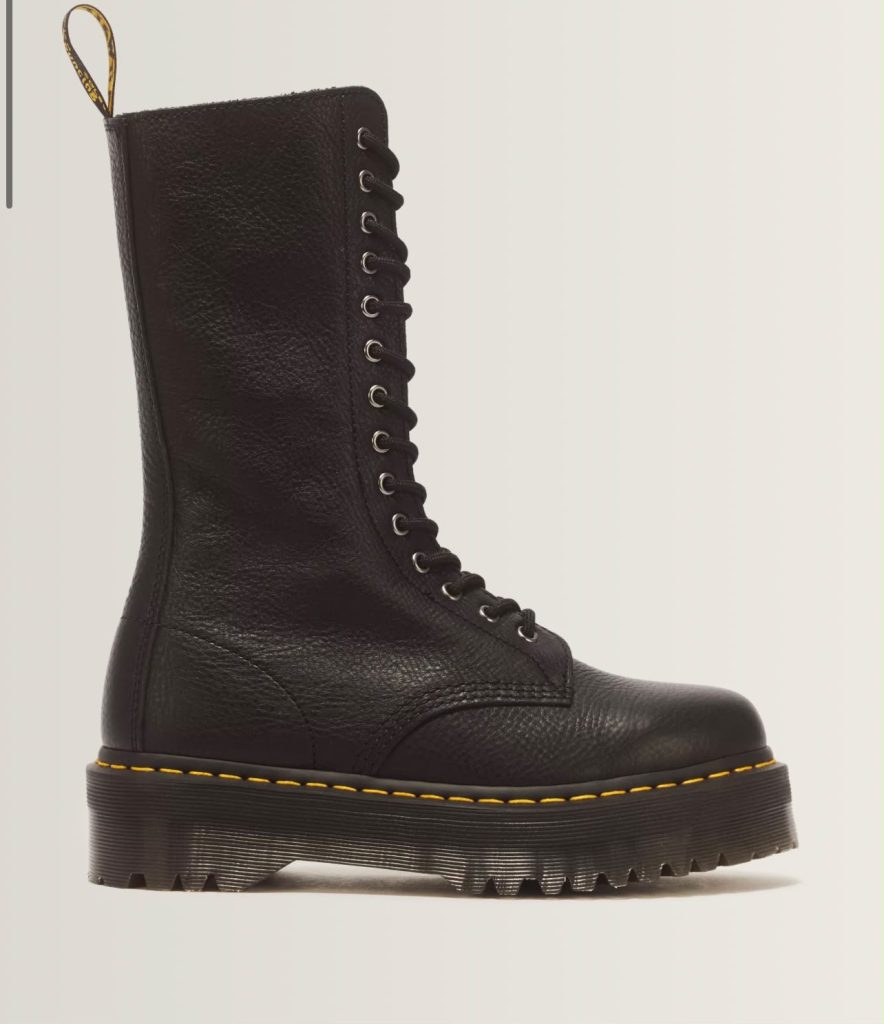 1B99QUAD DR MARTENS